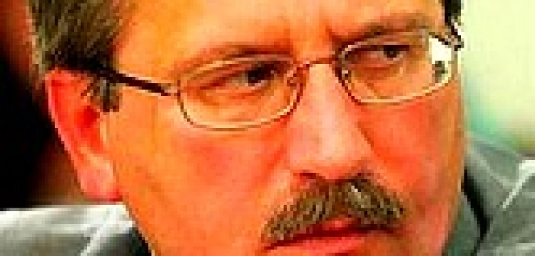 Prawybory w PO w cieniu WSI