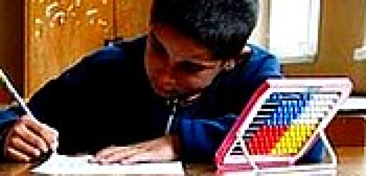 Mali Romowie będą się uczyć w przedszkolnym gettcie?