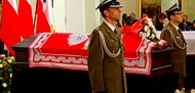 Po katastrofie ofiarom zrobiono w Rosji sekcję zwłok