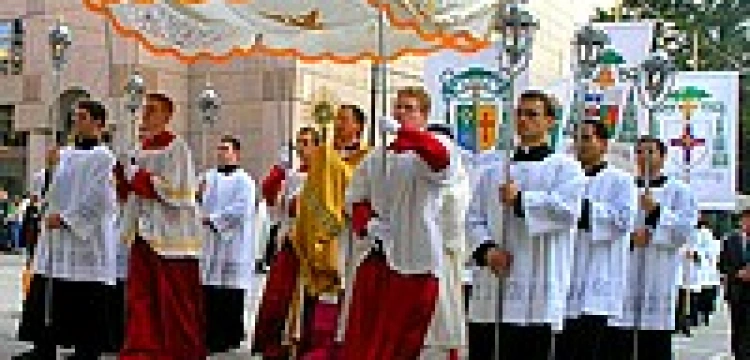 Belgia: Po 40 latach Boże Ciało znowu na ulicach Liège