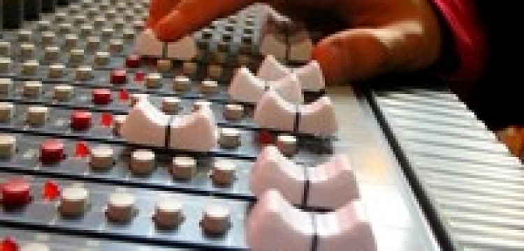 Niedwuznaczne sugestie dziennikarzy Radia Zet, TVN i RMF