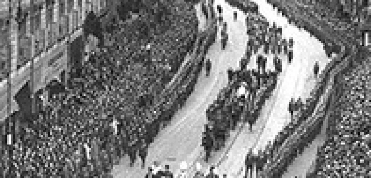 Nałęcz: Żałoba po Kaczyńskim jak po Piłsudskim