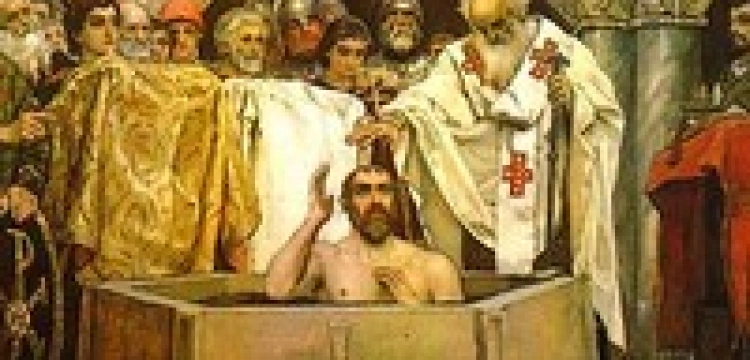 Eklektyczna tożsamość? Chrzest Rusi jak wspomnienie rewolucji październikowej