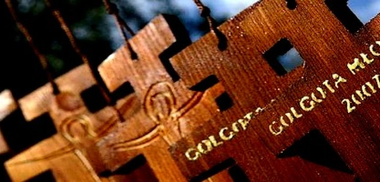 Prześwietlić życie krzyżem