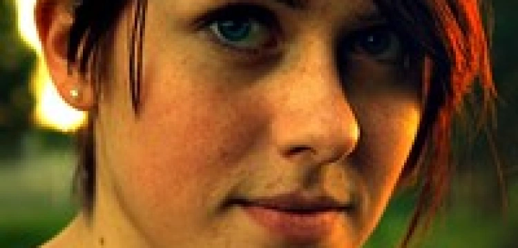 Chłopaku - przeszkadzasz jej w nauce!