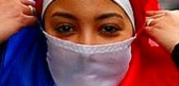 Niezwykłe spotkanie muzułmanów i masonów przed wyborami we Francji