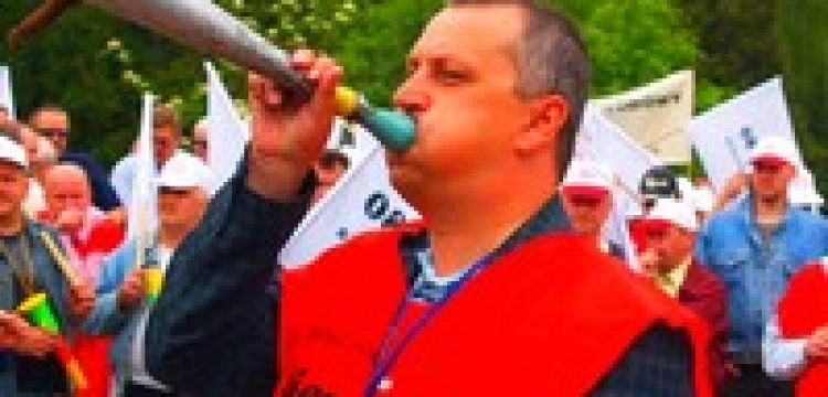 Związkowcy nie mogą szkodzić POsłom