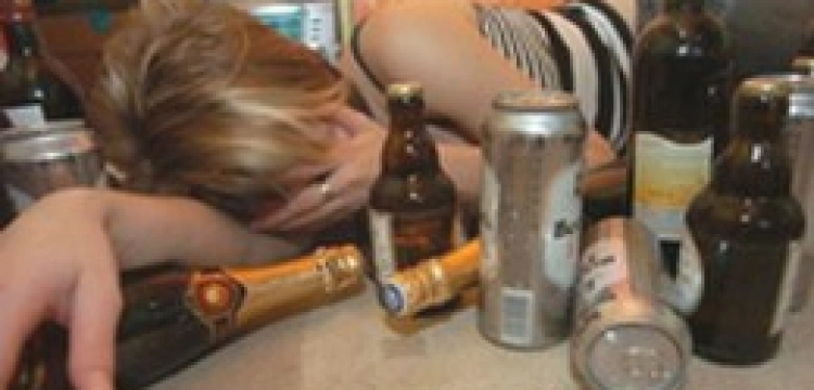 Alkoholizm brytyjskich nastolatek