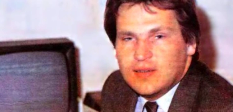 "Biografia Kwaśniewskiego ma więcej białych plam"