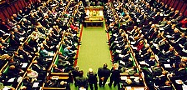 Kościół w Wlk. Brytanii stawia na Davida Camerona?