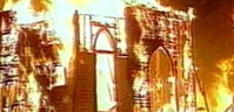 „Wróg Kościoła” chciał podpalić szwajcarską katedrę. Uroczysty ingres biskupa przełożony