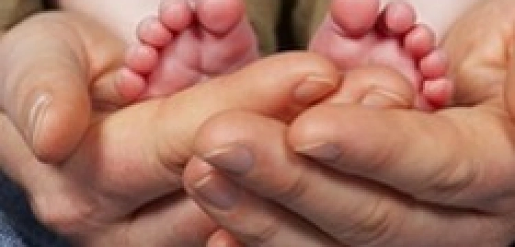 Tata idzie na urlop macierzyński?