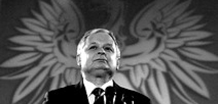 Protokół z sekcji zwłok prezydenta przetłumaczony. Palikot przeprosi za insynuacje?