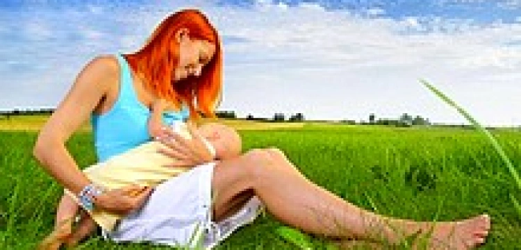 Karmienie piersią znacząco obniża ryzyko raka piersi