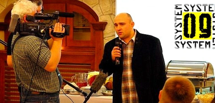 Fronda w roli głównej - zobacz wyjątkowy odcinek "Systemu 09"