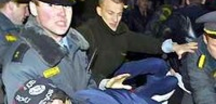 Białoruska milicja uderza w Biełsat TV