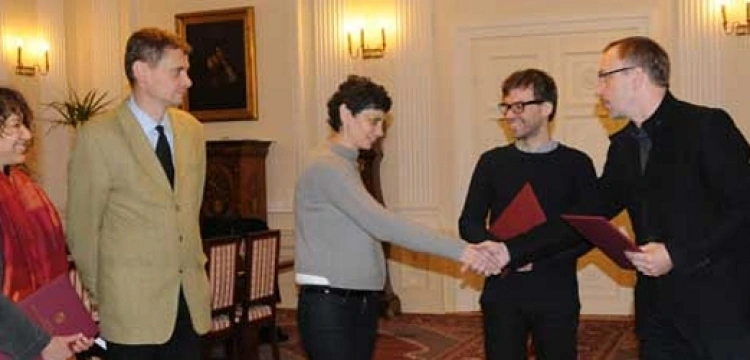 Minister promuje antypolskie filmy w Europie