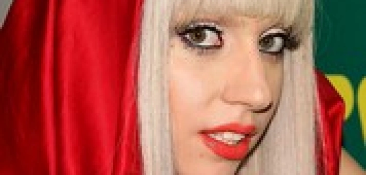 Po "poker face" czas na kolejną twarz Lady Gagi? 