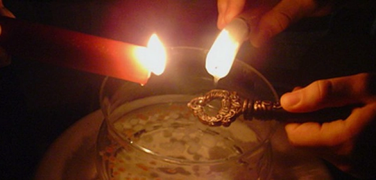 Andrzejkowe zabawy w cudzołóstwo