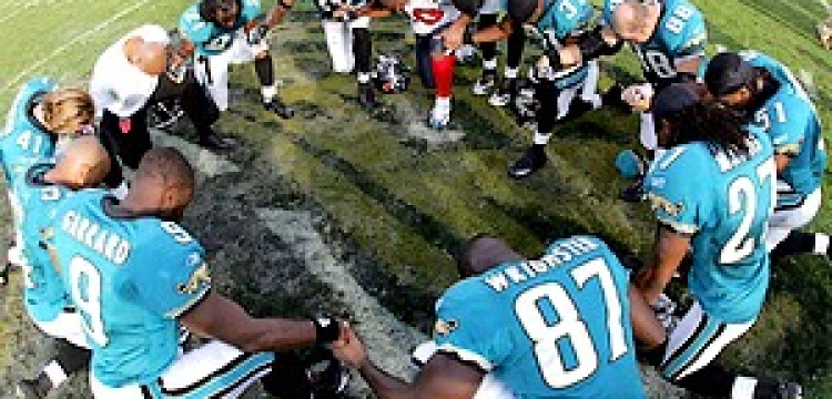 Protest przeciwko zakazowi modlitwy