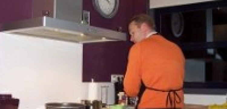 Mężczyzna na utrzymaniu zdradza częściej