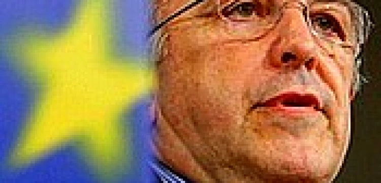 Nadchodzi oficjalna dyktatura europejska?