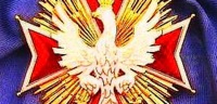 Najwyższe polskie odznaczenie dla kard. Glempa