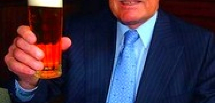 Prezydent Klaus nie musi kupować od senatorów niepodległości Czech