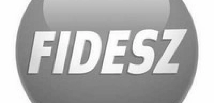 FIDESZ triumfuje, totalna klęska postkomunistów na Węgrzech