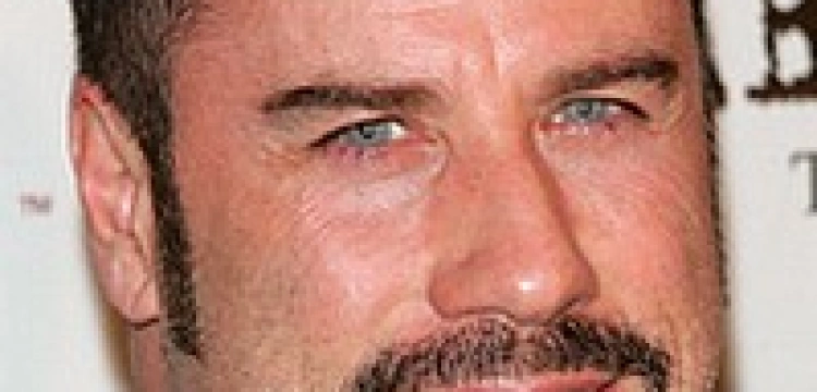 Hollywodzki gwiazdor zawiózł na Haiti żywność i...scjentologów