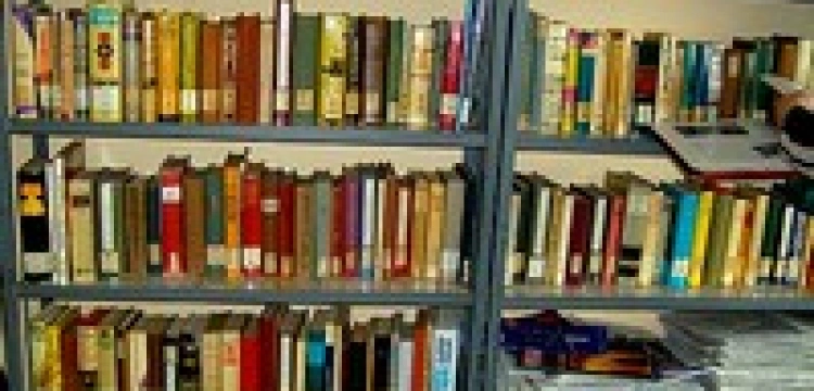 Kuria zabroniła nadania bibliotece imienia Jana Pawła II