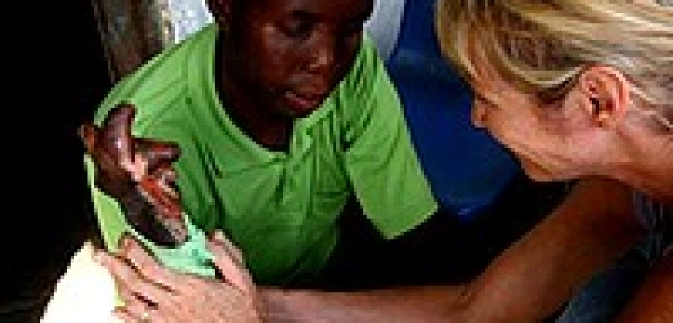 Abp Zimowski: Bogate kraje zapominają o trędowatych