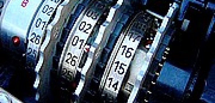 Brytyjczycy przywłaszczają sobie rozszyfrowanie „Enigmy”