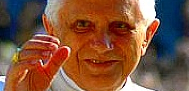 Papież Benedykt XVI w szpitalu