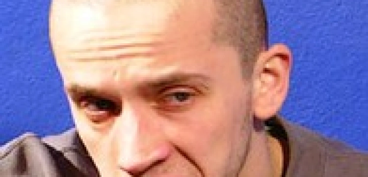 Ryszard Nowak oskarża Peję o nawoływanie do bicia i gwałcenia