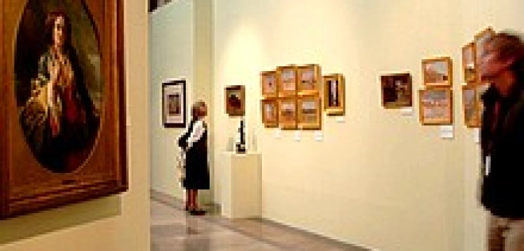 Homo-wystawa w Muzeum Narodowym