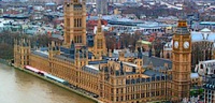 Homoseksualny "ślub" w brytyjskim parlamencie