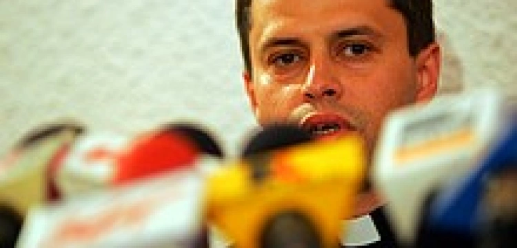 Parafianie okupują kościół, winią abp. Życińskiego