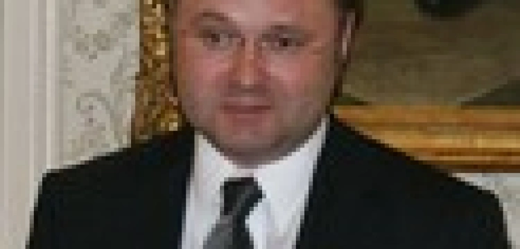 Chcesz uderzyć w Kościół? Zaproś pastora!