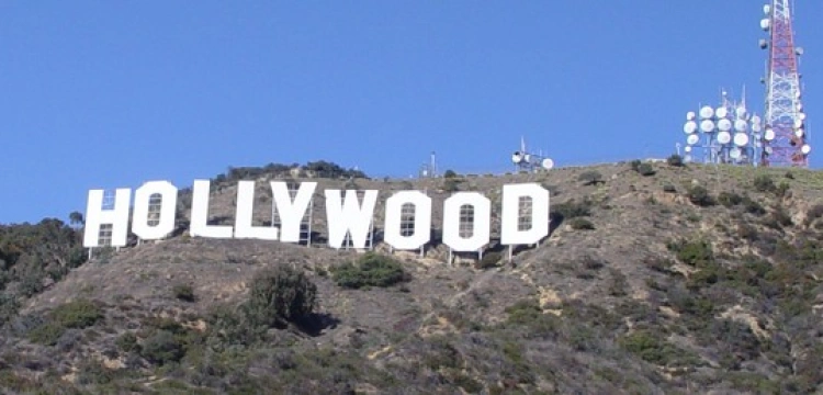 Powrót konserwatystów do „Fabryki Snów”?