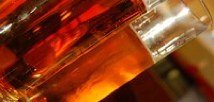 Rzeź Humania reklamuje Piwo Lwowskie