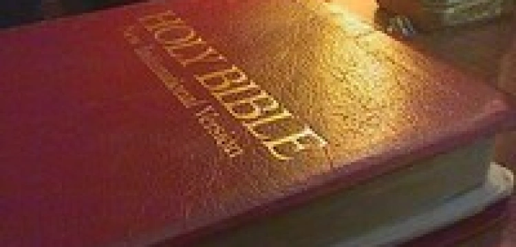 Polityczna poprawność zniknie z protestanckiej Biblii