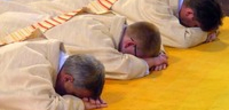 Niemcy: Modlitewna mobilizacja na rzecz powołań kapłańskich