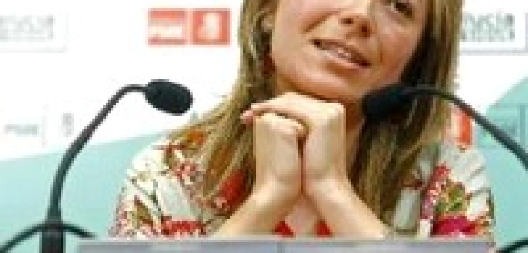 Oszczędności wg Zapatero: Koniec z becikowym, ale badania nad łechtaczką sfinansujemy