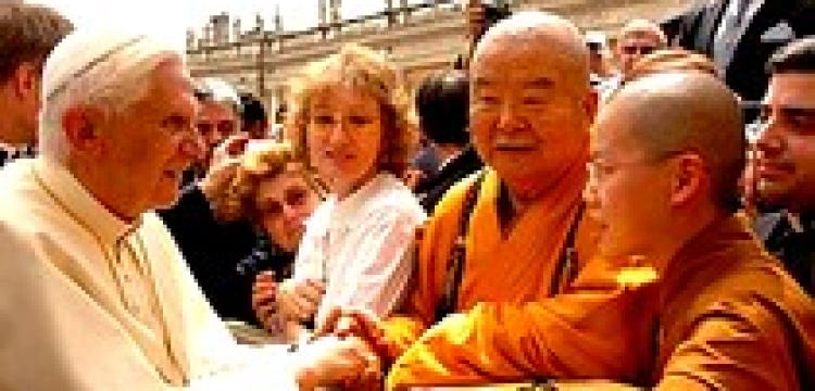 Watykan do buddystów: Pamiętając o ekologii szanujmy przede wszystkim ludzkie życie