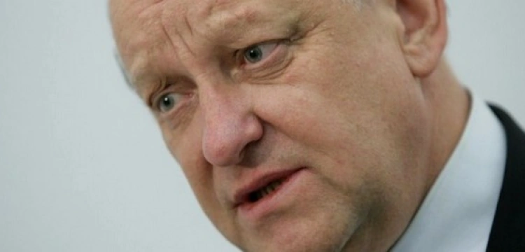 Piecha: Kwestia in vitro jest bardzo ładnie zapakowana