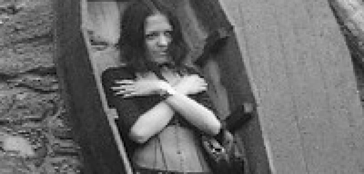 Czym przyciąga ich mrok?