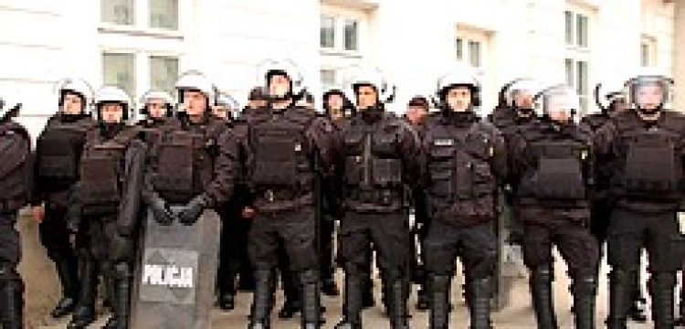 Straż miejska spacyfikowała Solidarnych 2010