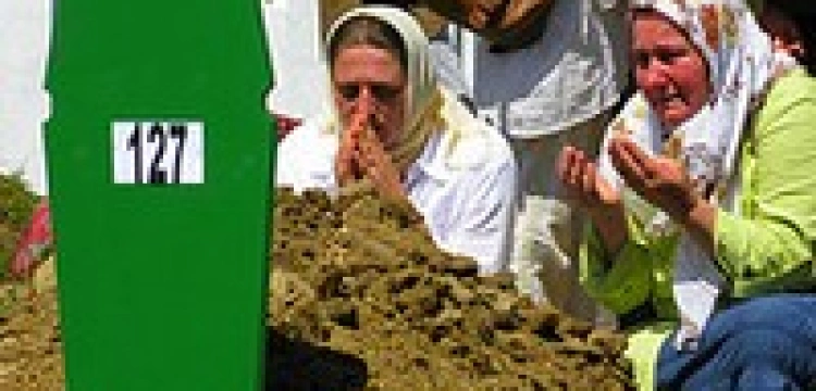 Serbowie przepraszają bośniackich Muzułmanów za zbrodnię w Srebrenicy