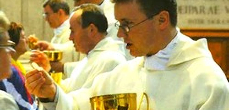 GIS ostrzega przed grypą w kościele